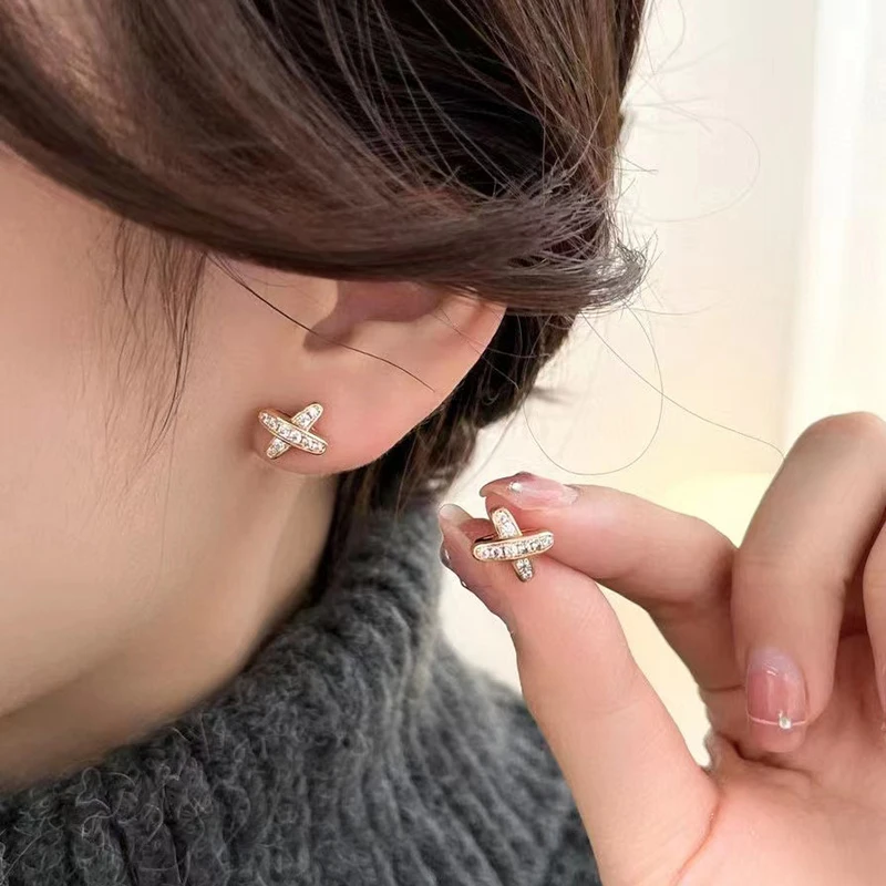 925 Sterling Zilveren X-Vormige Damesoorbellen Gegalvaniseerd In 18K Rose Goud Luxe Mode Feestsieraden Cadeau